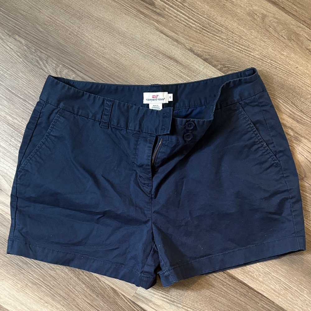 Vineyard Vines Dark Blue Women's Bermudas